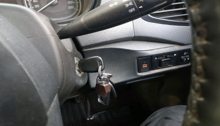 2017 Maruti Vitara Brezza LDI (O), Diesel, Manual, 1,07,752 km, interior