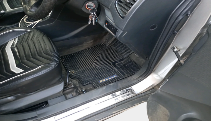 2017 Maruti Vitara Brezza LDI (O), Diesel, Manual, 1,07,752 km, interior