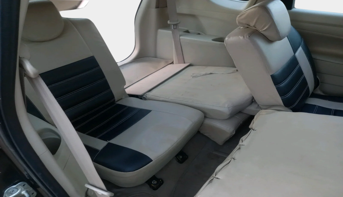 2017 Maruti Ertiga VDI SHVS, Diesel, Manual, 1,29,331 km, interior