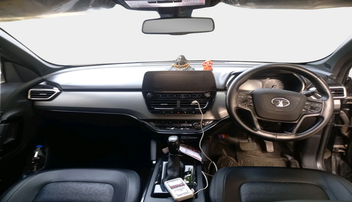 2022 Tata Harrier XZA PLUS 2.0L, Diesel, Automatic, 35,000 km, interior