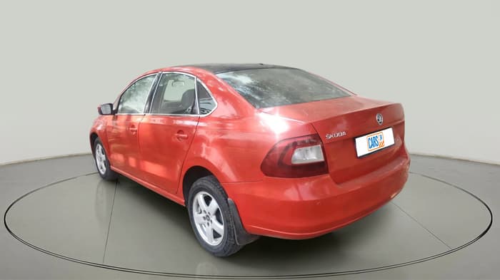 2014 Skoda Rapid AMBITION 1.6 TDI CR MT, Diesel, Manual, 1,17,495 km, exterior