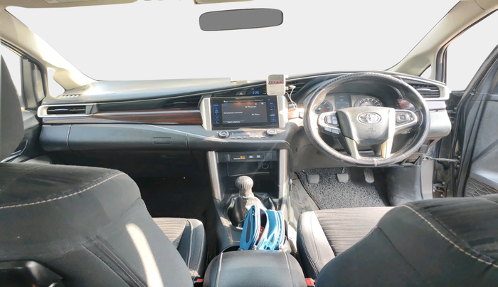 2016 Toyota Innova Crysta 2.4 VX 8 STR, Diesel, Manual, 3,57,487 km, interior