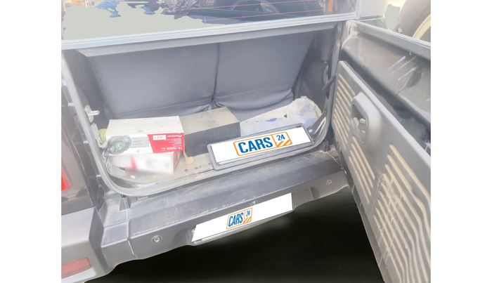 2024 Mahindra Thar LX D AT 4WD HT, Diesel, Automatic, 28,939 km, exterior