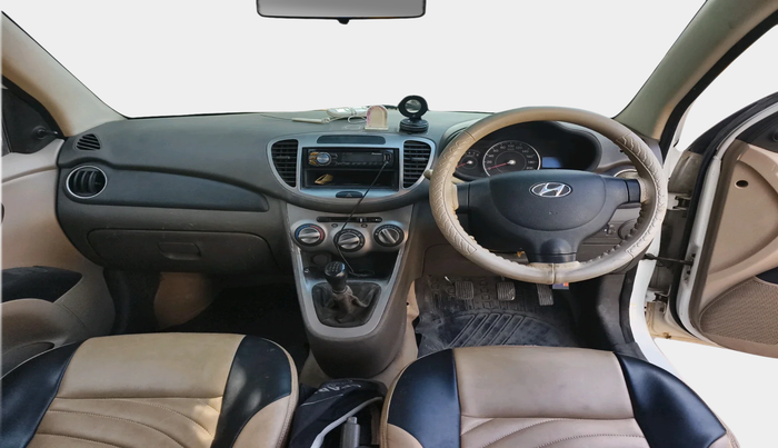 2013 Hyundai i10 MAGNA 1.1, Petrol, Manual, 1,28,890 km, interior