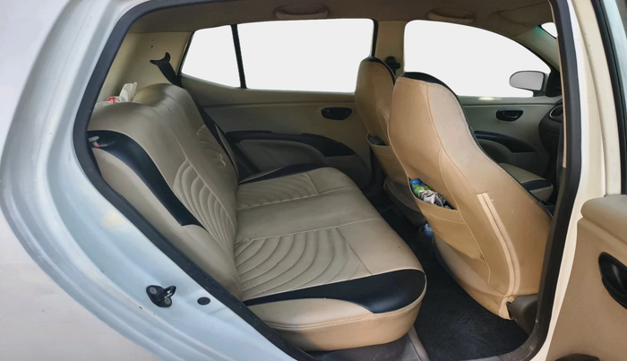 2013 Hyundai i10 MAGNA 1.1, Petrol, Manual, 1,28,890 km, interior