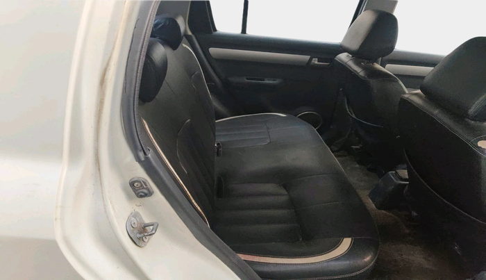 2010 Maruti Swift VDI, Diesel, Manual, 2,06,161 km, interior
