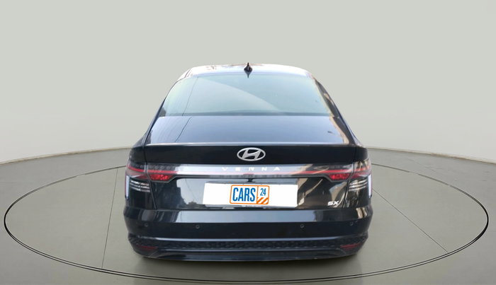 2024 Hyundai Verna  SX 1.5 MPI IVT, Petrol, Automatic, 10,627 km, exterior