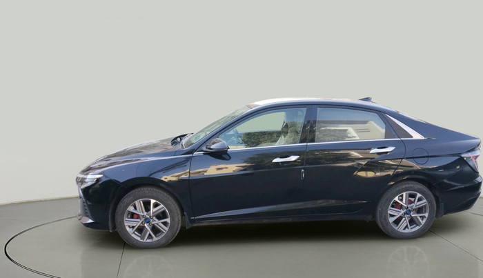 2024 Hyundai Verna  SX 1.5 MPI IVT, Petrol, Automatic, 10,627 km, exterior