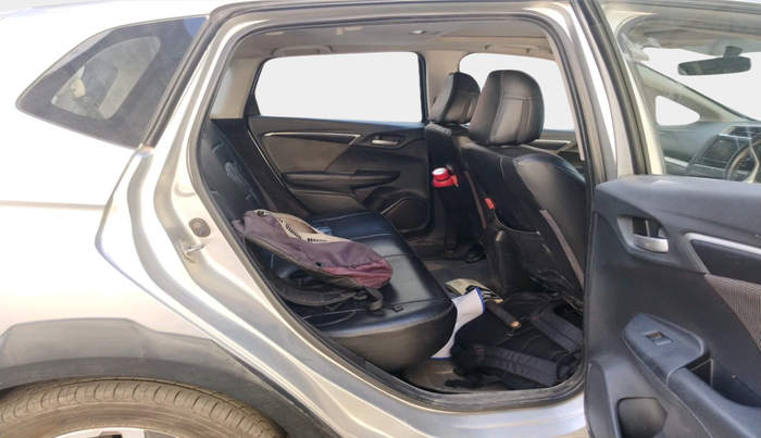 2018 Honda WR-V 1.5L I-DTEC VX MT, Diesel, Manual, 1,27,273 km, interior