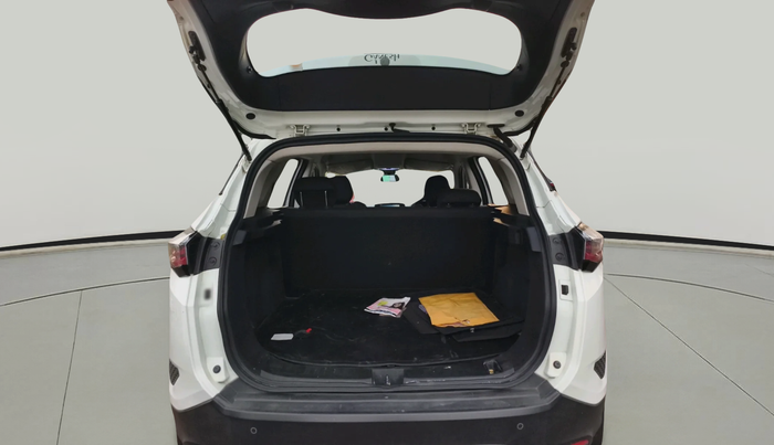 2023 Tata Harrier XE 2.0L KRYOTEC, Diesel, Manual, 1,01,535 km, exterior