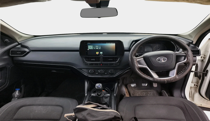 2023 Tata Harrier XE 2.0L KRYOTEC, Diesel, Manual, 1,01,535 km, interior