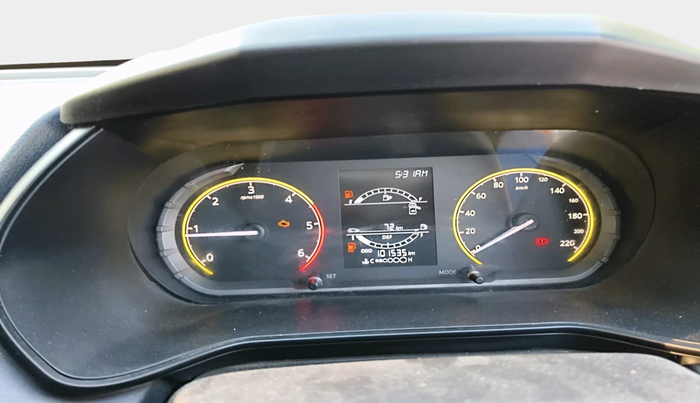 2023 Tata Harrier XE 2.0L KRYOTEC, Diesel, Manual, 1,01,535 km, interior