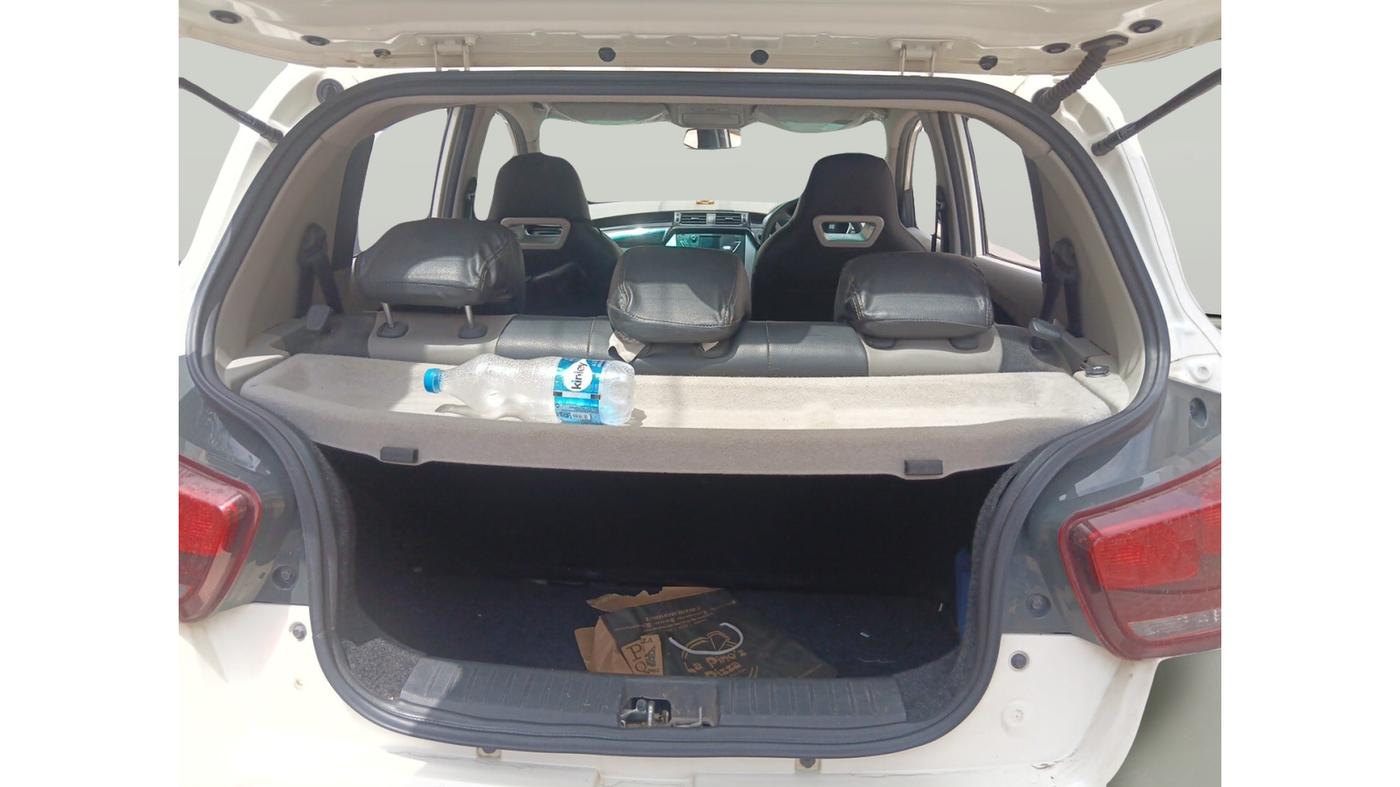 2016 Mahindra Kuv100 K6 5 STR, Petrol, Manual, 2,25,000 km, exterior