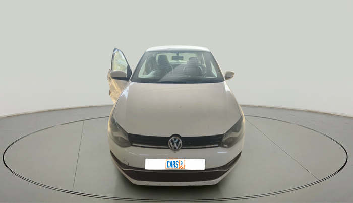 2014 Volkswagen Polo HIGHLINE1.2L, Petrol, Manual, 1,67,420 km, exterior
