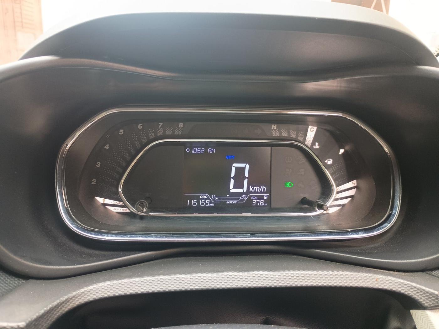 2022 Tata NEXON XZ PLUS DIESEL, Diesel, Manual, 1,15,159 km, interior