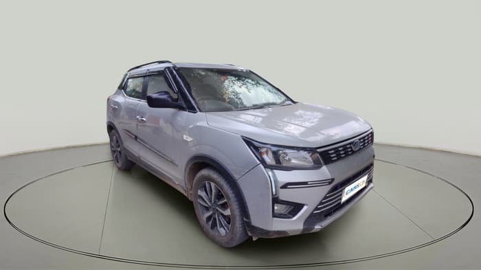 2019 Mahindra XUV300 W6 1.5 DIESEL, Diesel, Manual, 1,11,618 km, exterior
