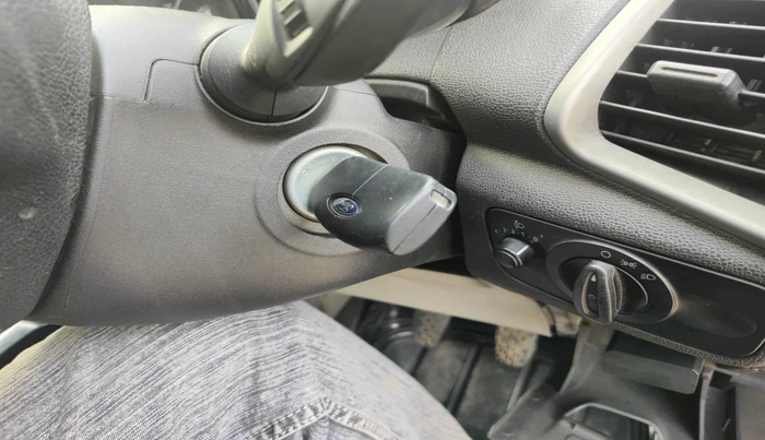 2015 Ford Ecosport AMBIENTE 1.5L DIESEL, Diesel, Manual, 1,15,001 km, interior