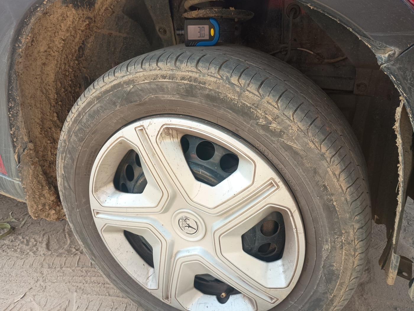 2019 Maruti Vitara Brezza VDI, Diesel, Manual, 89,064 km, tyre