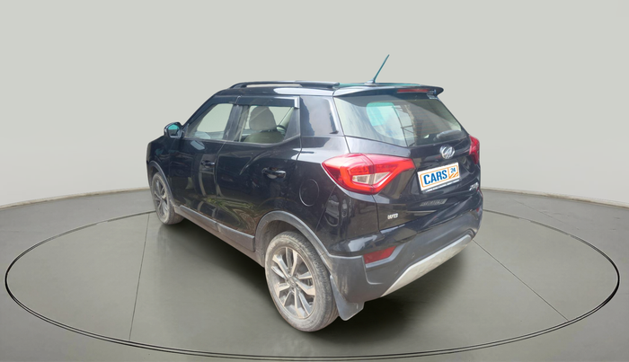 2022 Mahindra XUV300 W8 (O) 1.2 PETROL, Petrol, Manual, 31,956 km, exterior