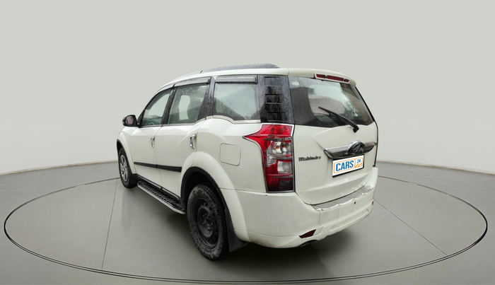 2017 Mahindra XUV500 W4 1.99, Diesel, Manual, 73,070 km, exterior