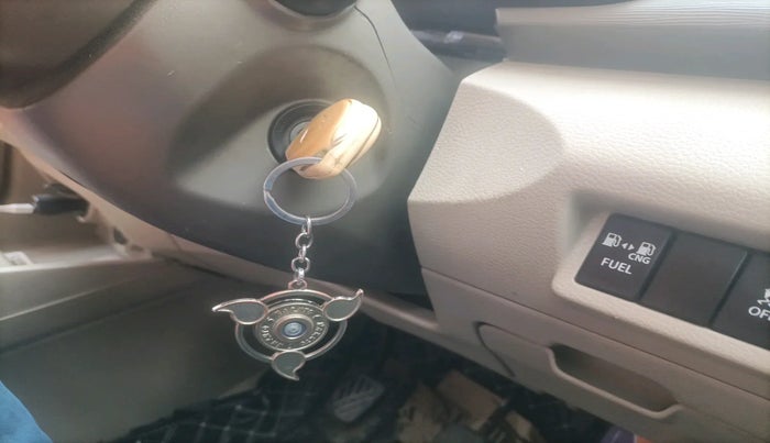 2023 Maruti Ertiga   VXI (O) CNG, Petrol, Manual, 46,136 km, interior