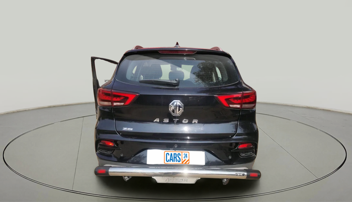 2024 MG ASTOR Sharp Pro 1.5 CVT (Ivory), Petrol, Automatic, 11,758 km, exterior