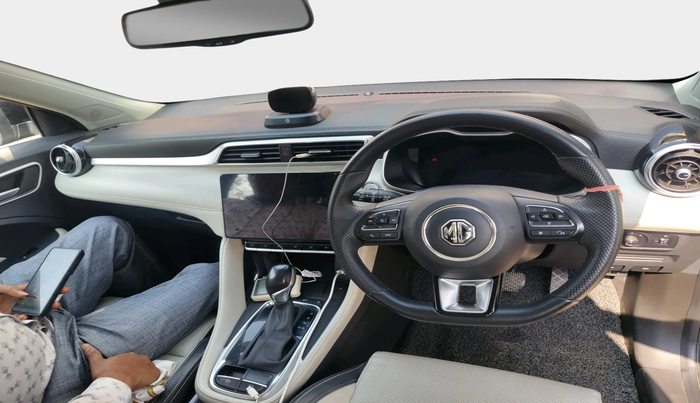 2024 MG ASTOR Sharp Pro 1.5 CVT (Ivory), Petrol, Automatic, 11,758 km, interior