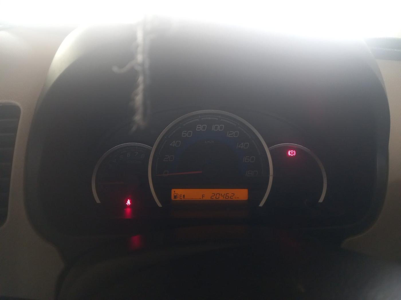 2018 Maruti Wagon R 1.0 VXI, Petrol, Manual, 20,462 km, interior