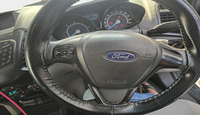 2017 Ford Ecosport TREND+ 1.5L DIESEL, Diesel, Manual, 1,41,371 km, interior
