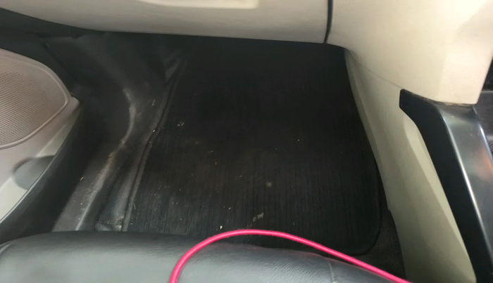 2017 Ford Ecosport TREND+ 1.5L DIESEL, Diesel, Manual, 1,41,371 km, interior