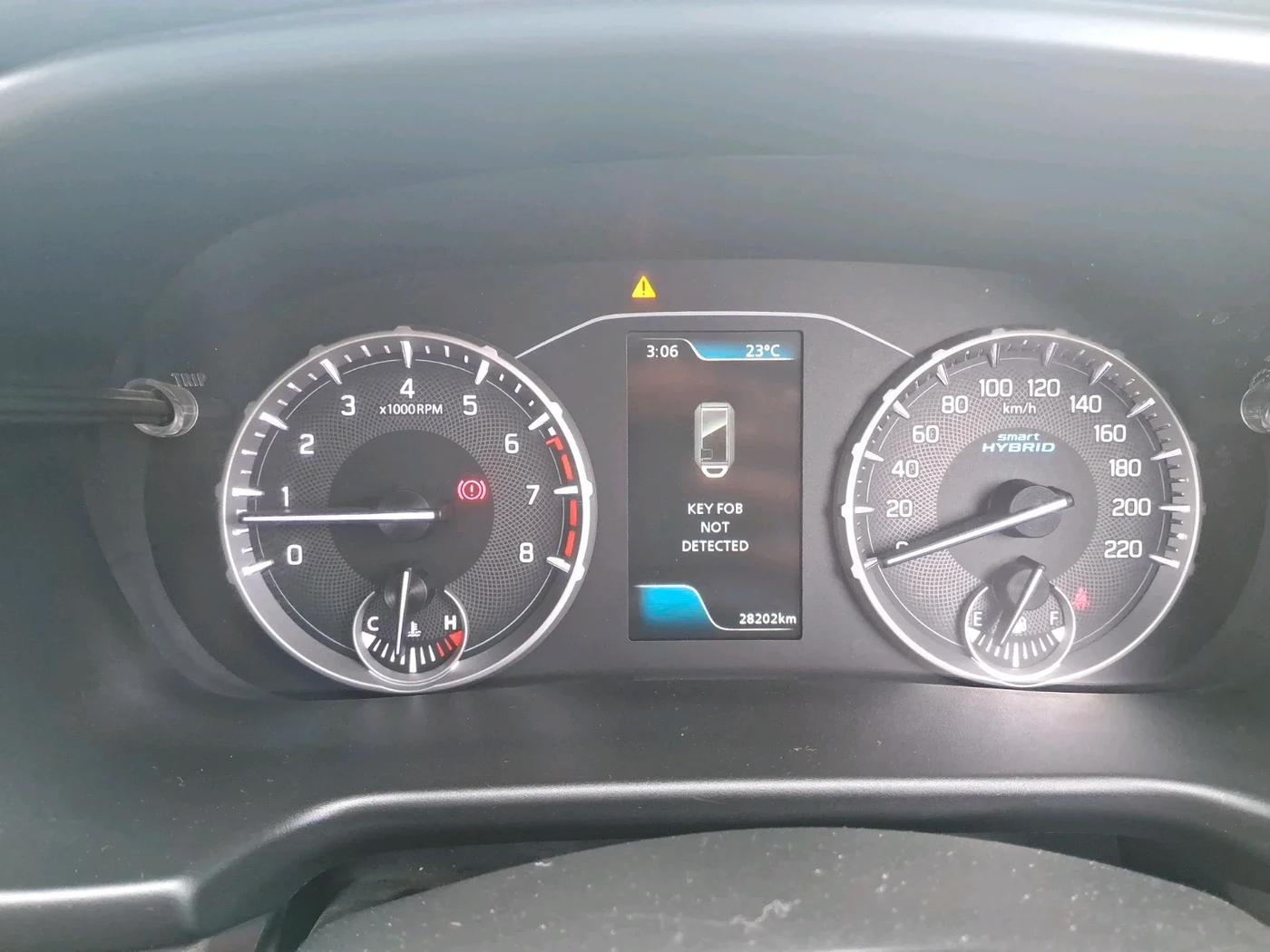 2023 Maruti BREZZA ZXI + SMART HYBRID, Petrol, Manual, 28,202 km, interior