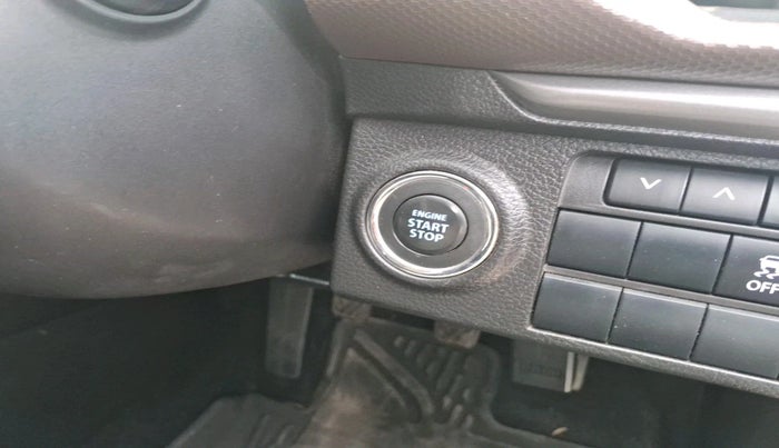 2023 Maruti BREZZA ZXI + SMART HYBRID, Petrol, Manual, 28,202 km, interior