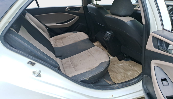 2016 Hyundai Elite i20 MAGNA 1.4 CRDI, Diesel, Manual, 1,78,593 km, interior