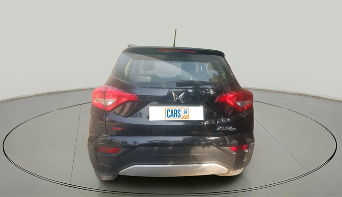 2023 Mahindra XUV300 W8 1.2 PETROL, Petrol, Manual, 54,476 km, exterior