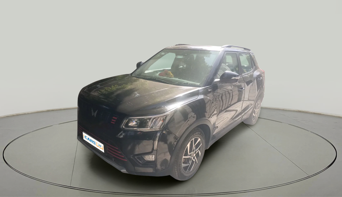 2023 Mahindra XUV300 W8 1.2 PETROL, Petrol, Manual, 54,476 km, exterior