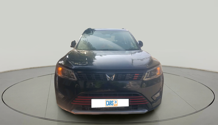 2023 Mahindra XUV300 W8 1.2 PETROL, Petrol, Manual, 54,476 km, exterior