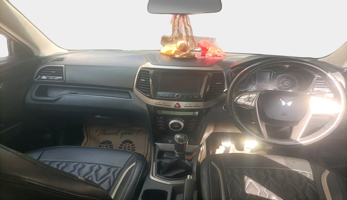 2023 Mahindra XUV300 W8 1.2 PETROL, Petrol, Manual, 54,476 km, interior