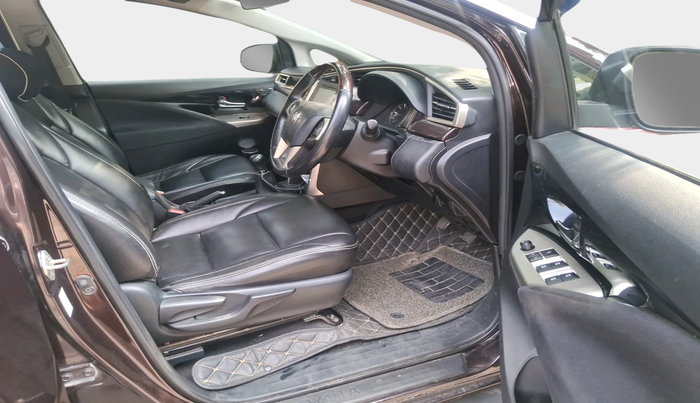 2017 Toyota Innova Crysta 2.4 VX 8 STR, Diesel, Manual, 87,020 km, interior