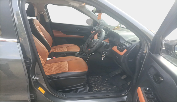 2024 Tata PUNCH ADVENTURE MT, Petrol, Manual, 15,731 km, interior