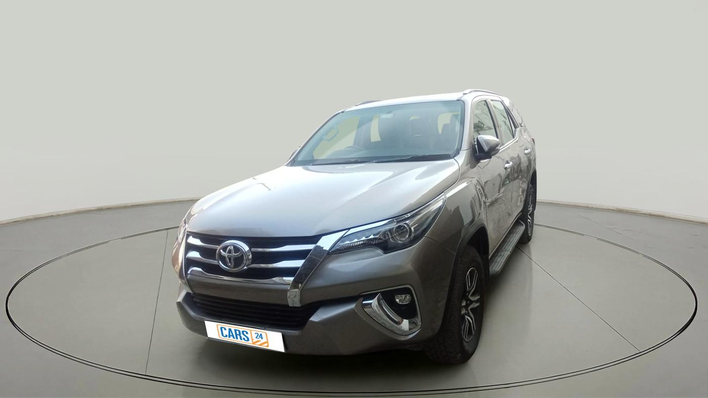 2017 Toyota Fortuner 2.8 4X2 AT, Diesel, Automatic, 1,12,866 km, exterior