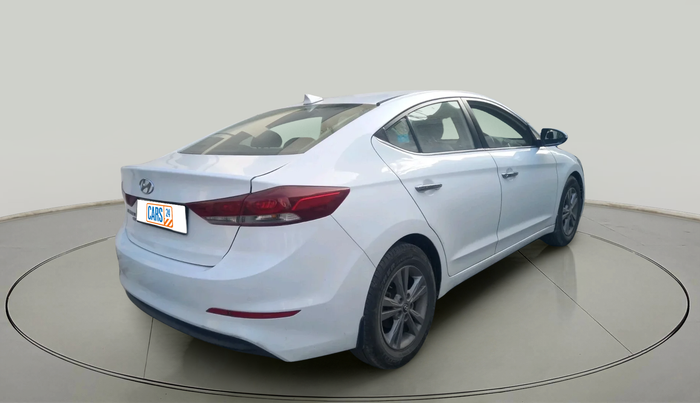2017 Hyundai New Elantra 2.0 SX(O) AT PETROL, Petrol, Automatic, 1,17,546 km, exterior