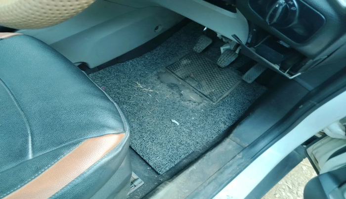 2016 Ford Ecosport TITANIUM 1.5L DIESEL, Diesel, Manual, 1,25,768 km, interior