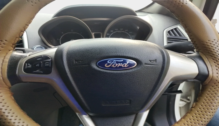 2016 Ford Ecosport TITANIUM 1.5L DIESEL, Diesel, Manual, 1,25,768 km, interior