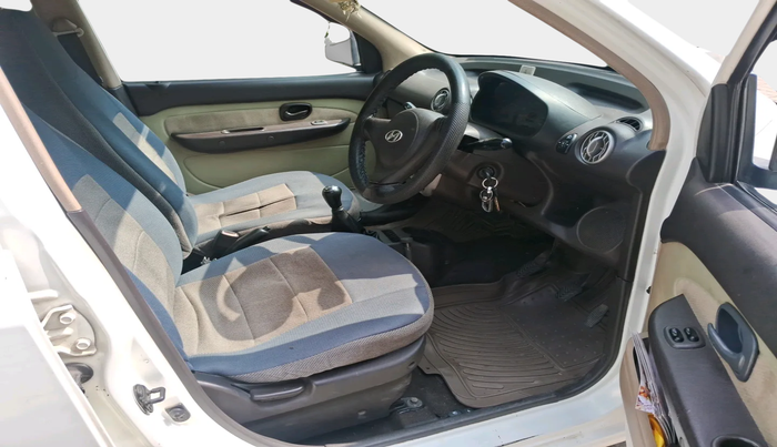 2011 Hyundai Santro Xing GLS, Petrol, Manual, 1,16,110 km, interior