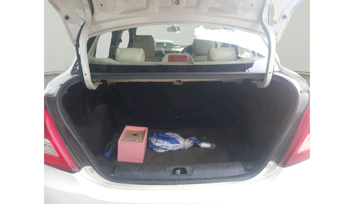 2016 Maruti Swift Dzire VDI, Diesel, Manual, 1,05,676 km, exterior