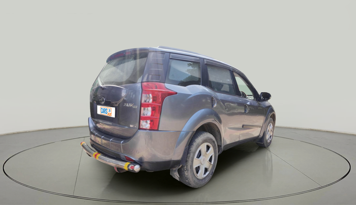 2013 Mahindra XUV500 W6, Diesel, Manual, 1,01,171 km, exterior