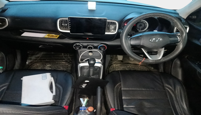 2019 Hyundai VENUE E 1.2, Petrol, Manual, 27,932 km, interior