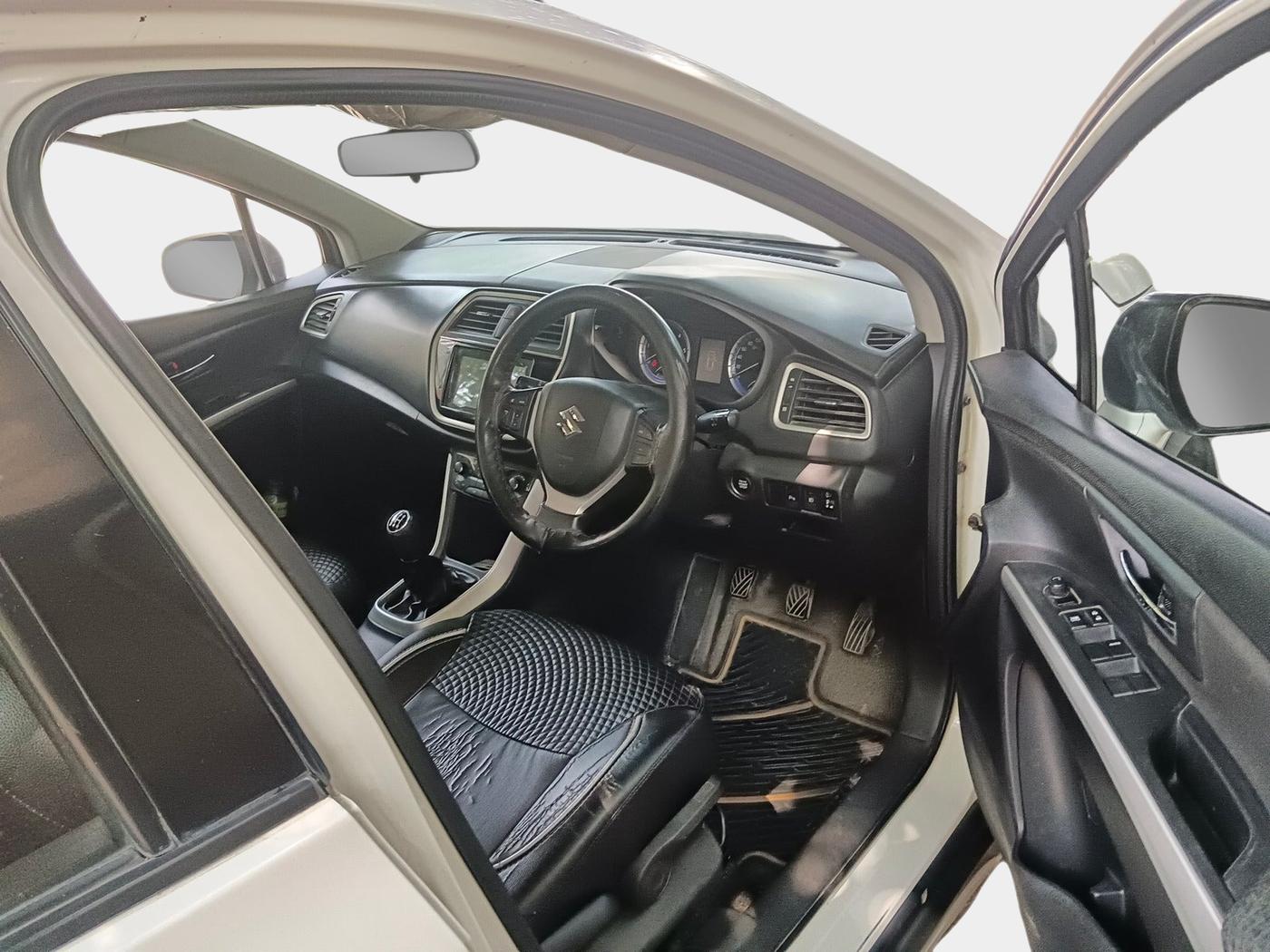 2016 Maruti S Cross ZETA 1.3, Diesel, Manual, 76,436 km, interior