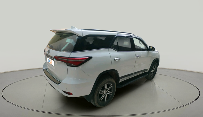 2022 Toyota Fortuner 4X2 AT 2.8 DIESEL, Diesel, Automatic, 66,837 km, exterior