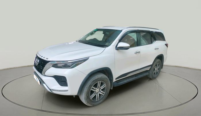 2022 Toyota Fortuner 4X2 AT 2.8 DIESEL, Diesel, Automatic, 66,837 km, exterior